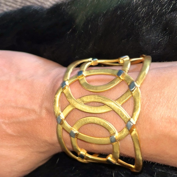 Julie Vos Gold and Black Bracelet - Picture 10 of 11